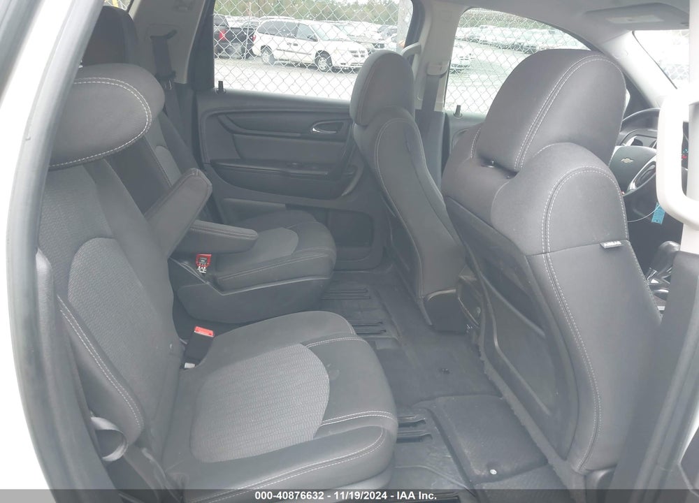 2015 CHEVROLET TRAVERSE 1LT VIN: 1GNKRGKD2FJ278108