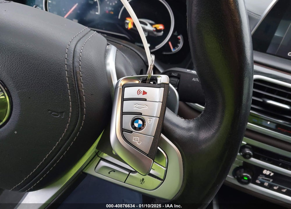2019 BMW 740I XDRIVE VIN: WBA7E4C54KGV70282