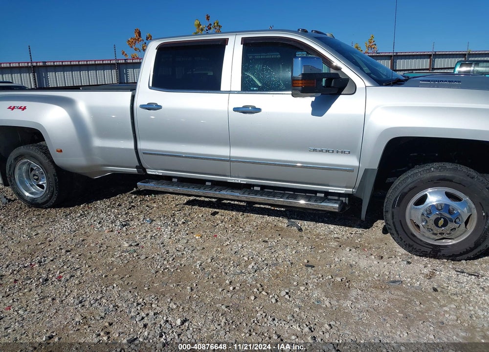 2018 CHEVROLET SILVERADO 3500HD LTZ VIN: 1GC4K0EY0JF150327