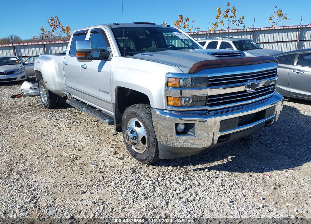 2018 CHEVROLET SILVERADO 3500HD LTZ VIN: 1GC4K0EY0JF150327