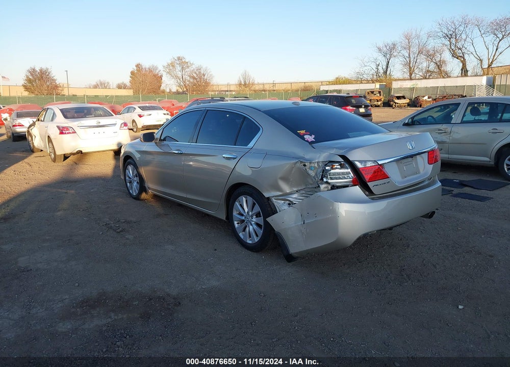 2013 HONDA ACCORD EX-L VIN: 1HGCR2F85DA261590