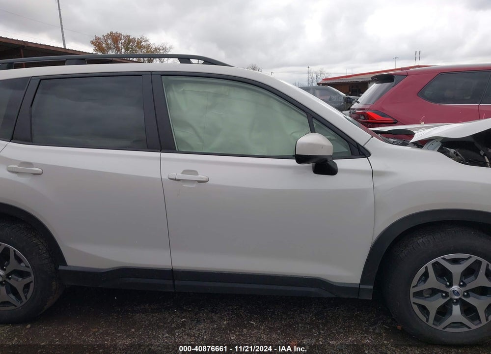 2024 SUBARU FORESTER PREMIUM VIN: JF2SKADCXRH501085