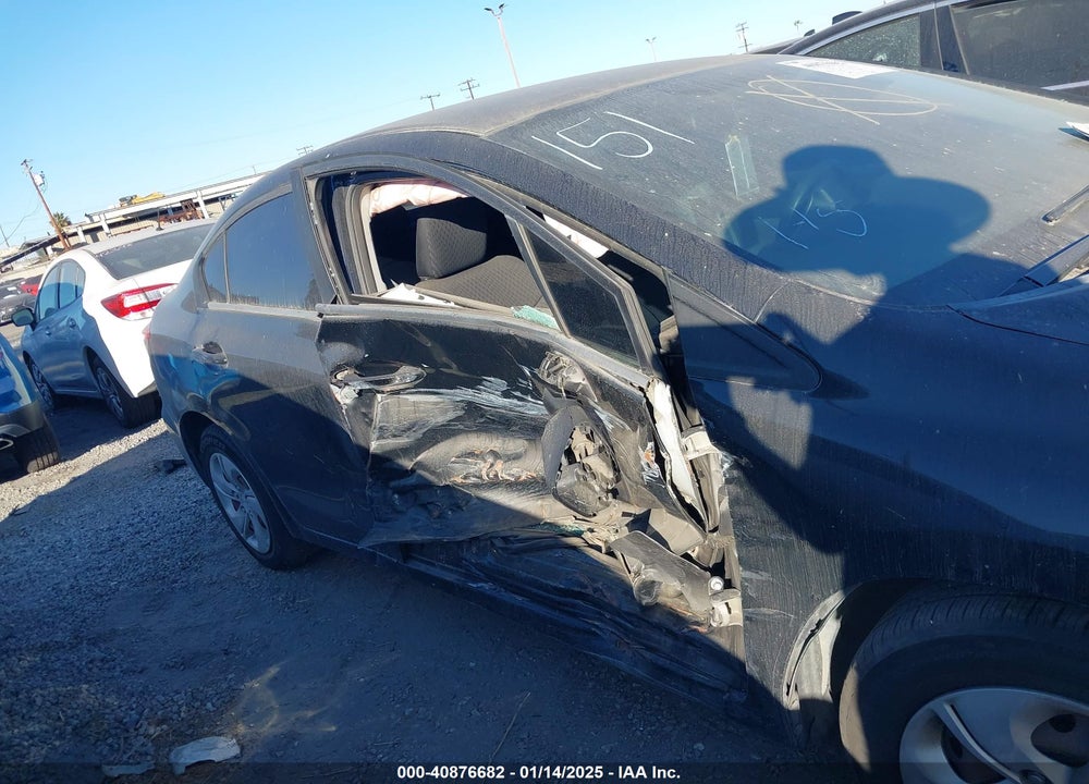 2014 HONDA CIVIC LX VIN: 19XFB2F59EE260298
