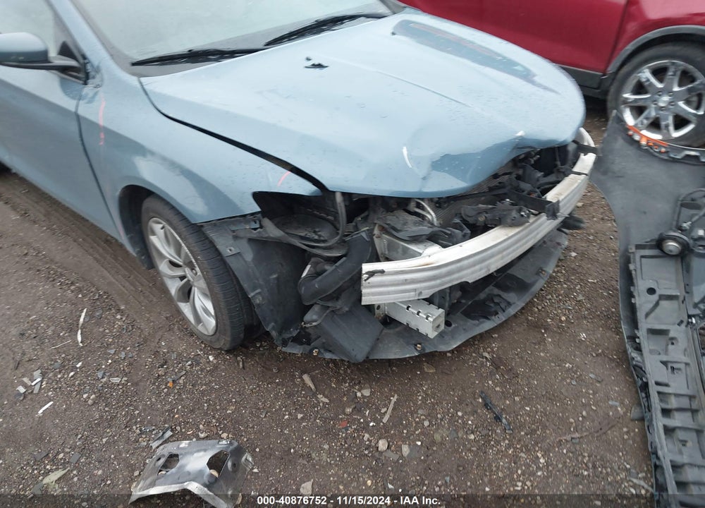 2015 CHRYSLER 200 S VIN: 1C3CCCBBXFN558412
