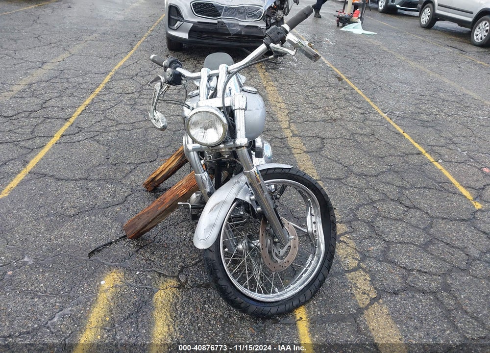 2000 HARLEY-DAVIDSON FXSTD VIN: 1HD1BSY6XYY069079