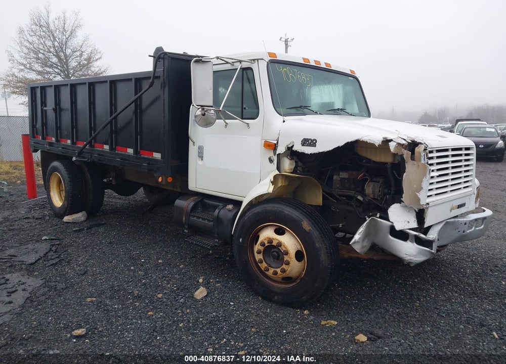 2000 INTERNATIONAL 4000 4700 VIN: 1HTSCABM7YH278514