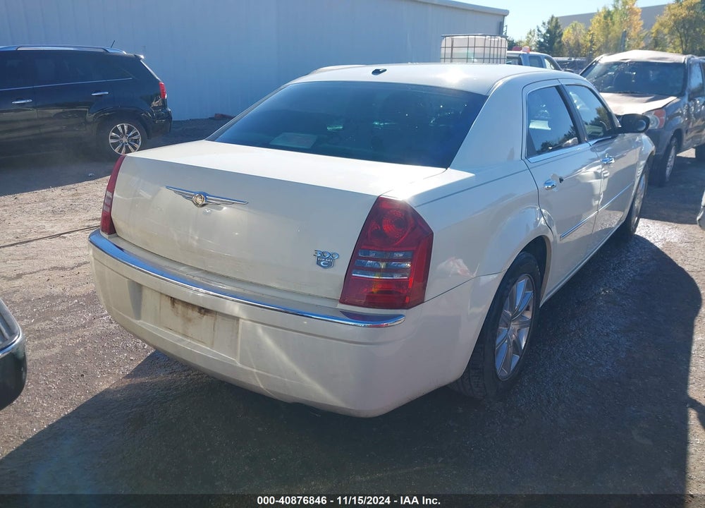 2007 CHRYSLER 300C VIN: 2C3KA63H97H895573