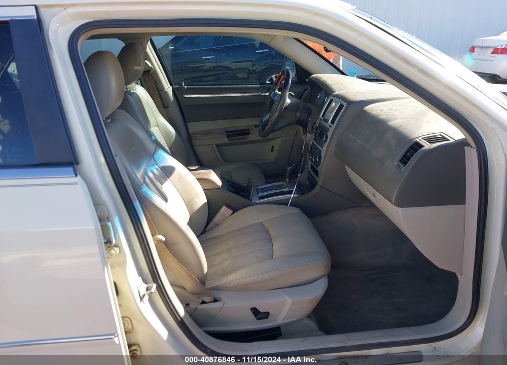 2007 CHRYSLER 300C VIN: 2C3KA63H97H895573
