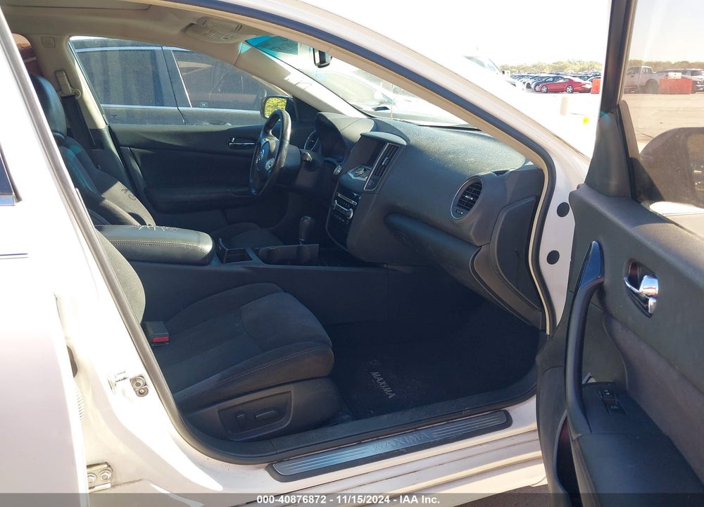 2011 NISSAN MAXIMA 3.5 S VIN: 1N4AA5AP8BC852985