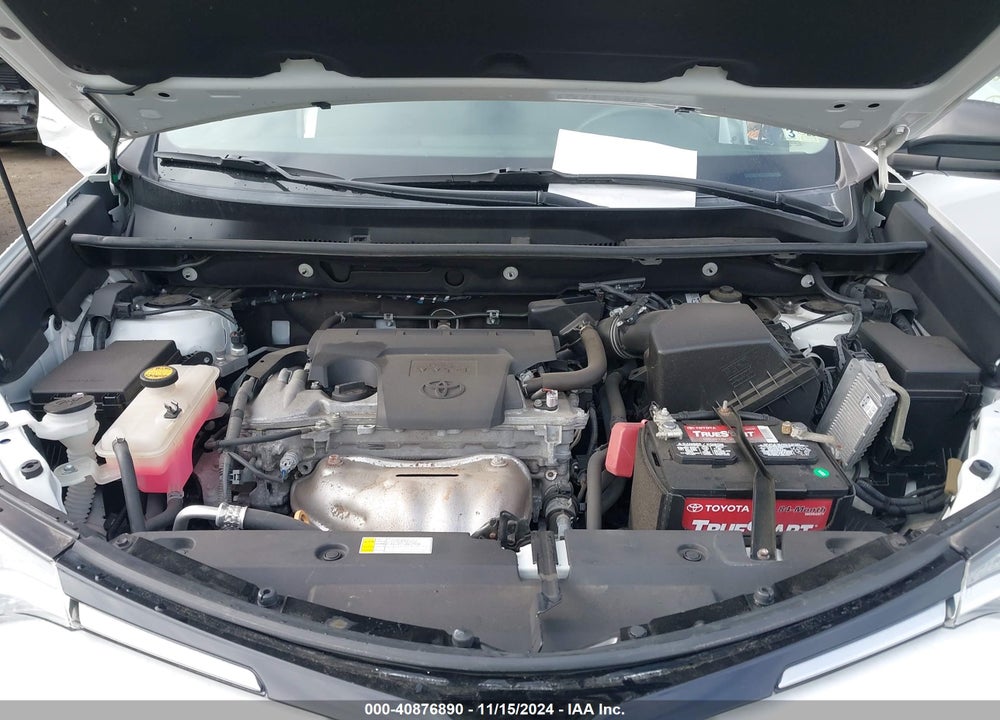 2018 TOYOTA RAV4 VIN: 2T3BFREV2JW845011