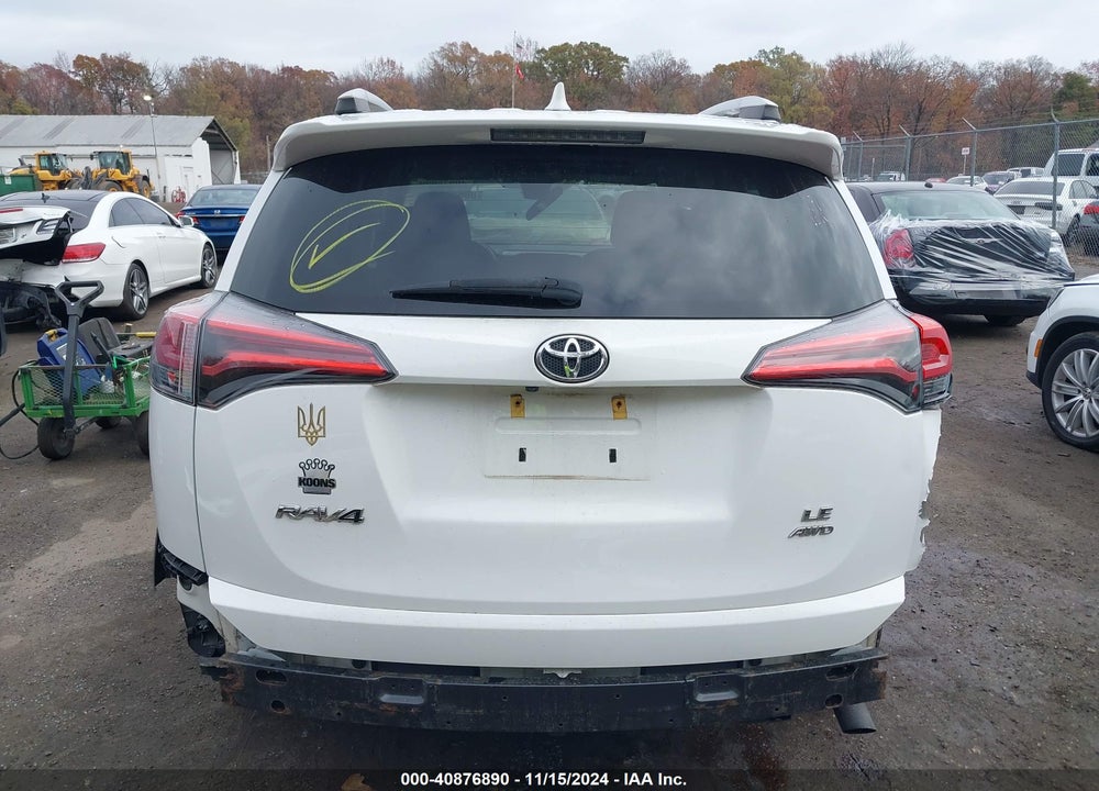 2018 TOYOTA RAV4 VIN: 2T3BFREV2JW845011