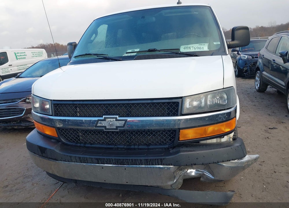 2017 CHEVROLET EXPRESS 3500 LT VIN: 1GAZGPFF6H1129723