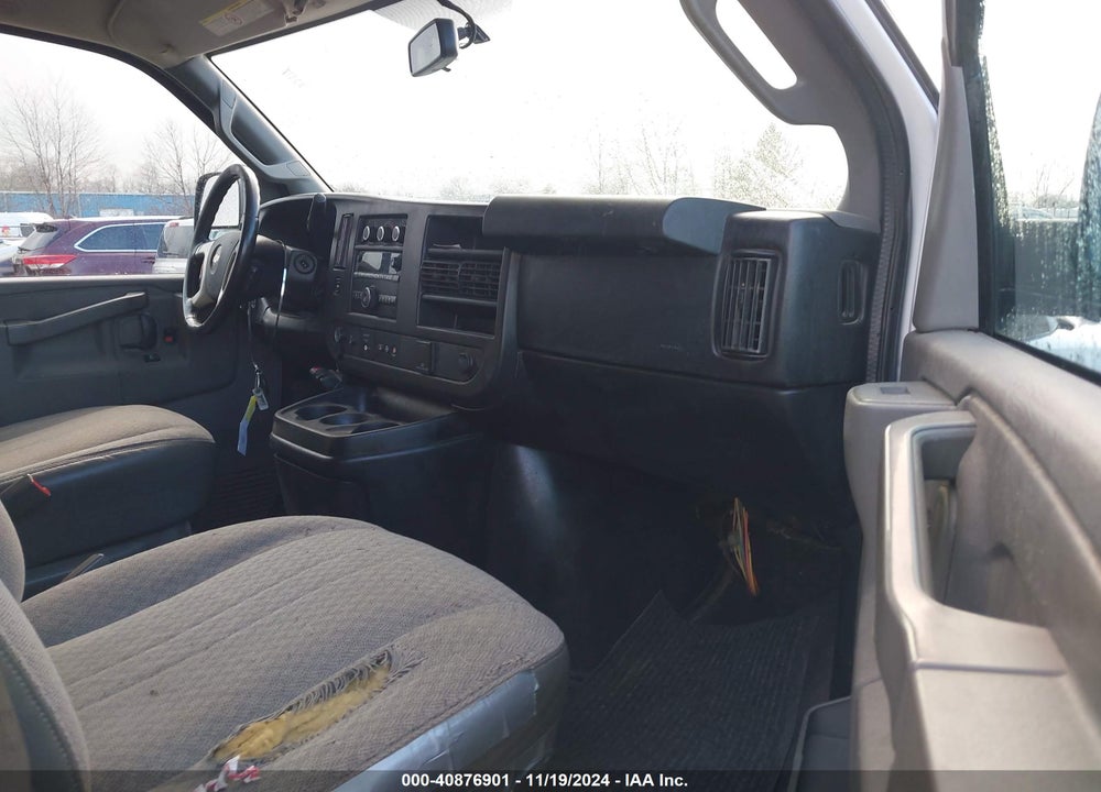 2017 CHEVROLET EXPRESS 3500 LT VIN: 1GAZGPFF6H1129723