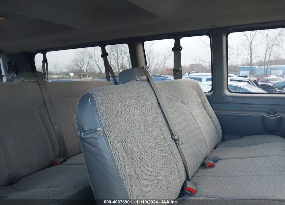 2017 CHEVROLET EXPRESS 3500 LT VIN: 1GAZGPFF6H1129723