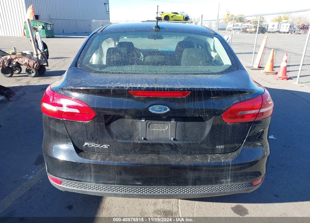2017 FORD FOCUS SE VIN: 1FADP3F29HL223869