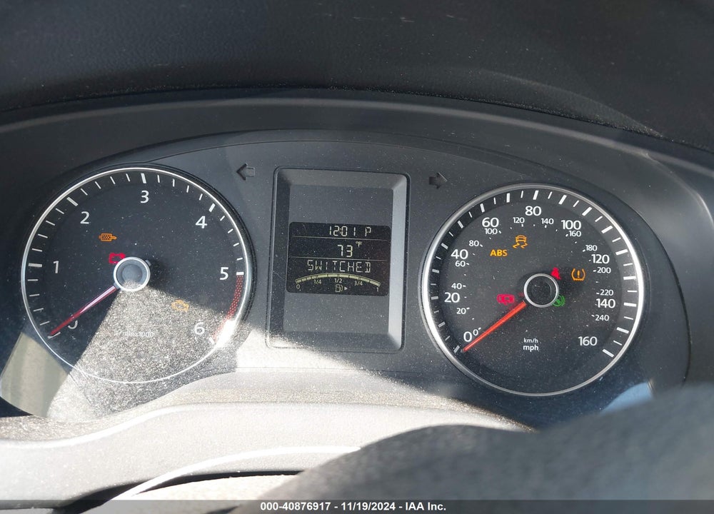 2014 VOLKSWAGEN JETTA 2.0L TDI VIN: 3VWLL7AJ9EM444791