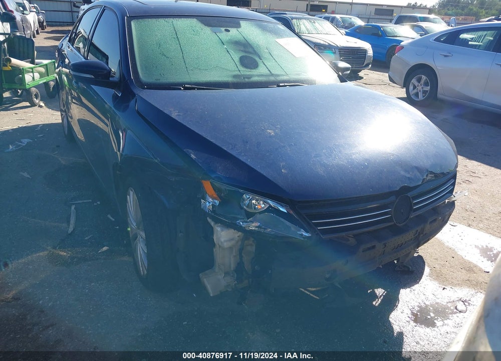 2014 VOLKSWAGEN JETTA 2.0L TDI VIN: 3VWLL7AJ9EM444791