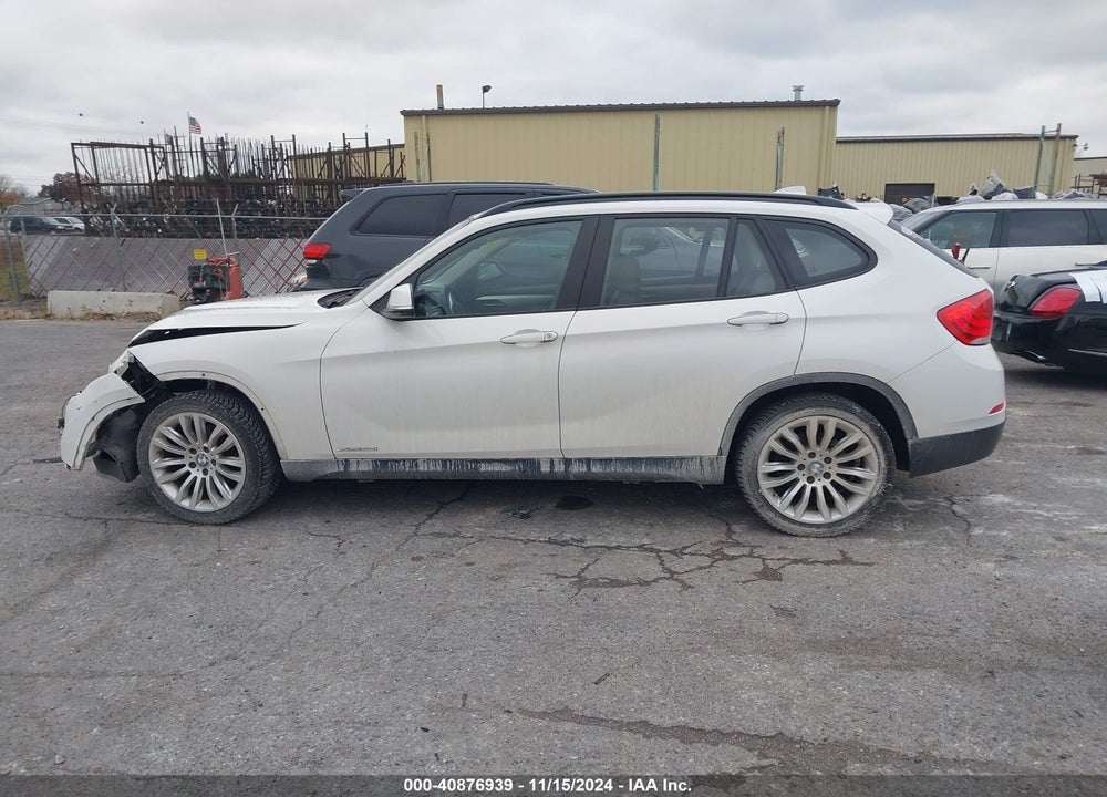 2015 BMW X1 XDRIVE28I VIN: WBAVL1C51FVY28562
