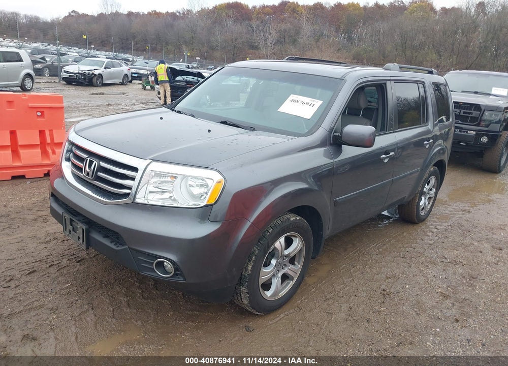 2014 HONDA PILOT EX-L VIN: 5FNYF4H55EB056436