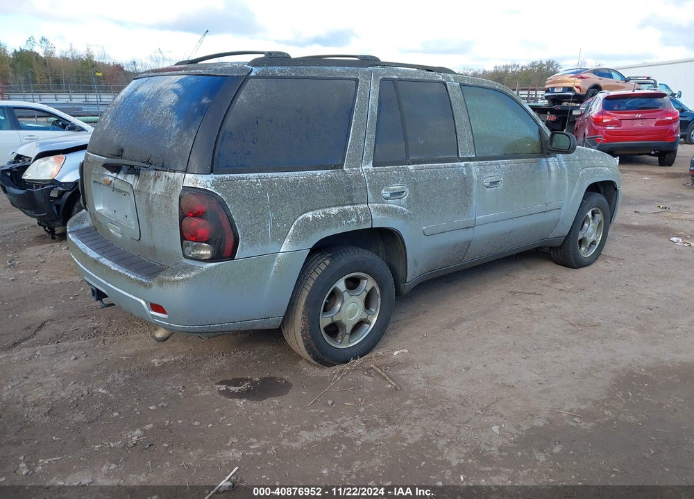 2008 CHEVROLET TRAILBLAZER LT VIN: 1GNDT13S982243714