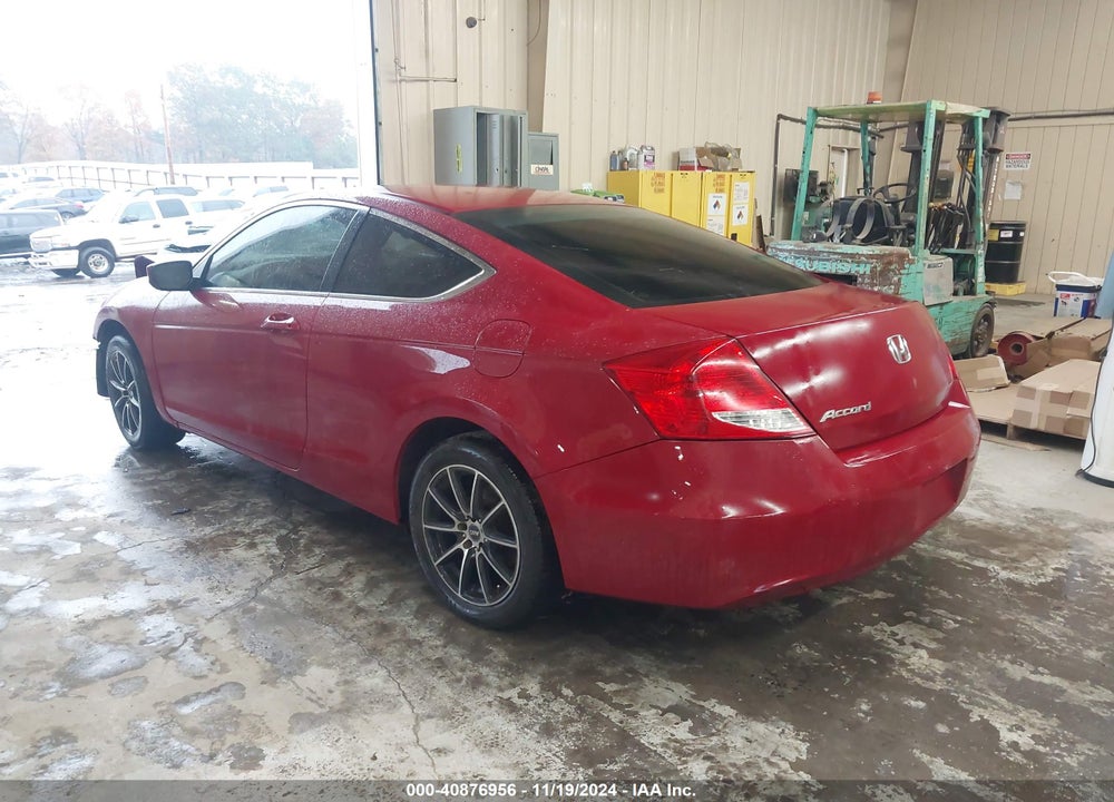 2012 HONDA ACCORD 2.4 EX VIN: 1HGCS1B73CA020668