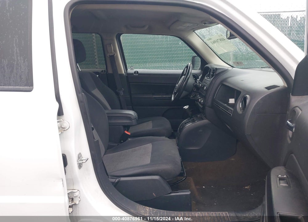 2016 JEEP PATRIOT LATITUDE VIN: 1C4NJRFB4GD599004