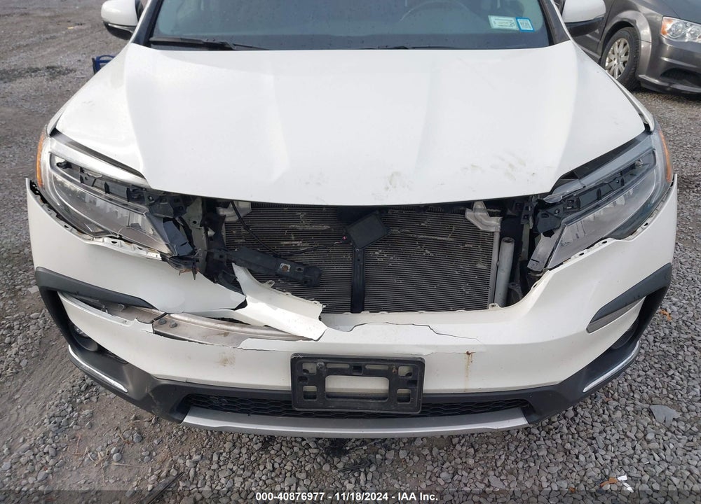 2019 HONDA PILOT TOURING VIN: 5FNYF6H66KB071544