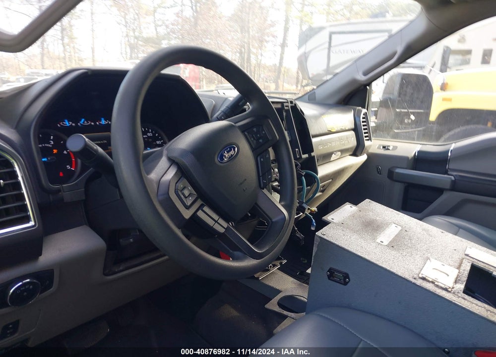 2017 FORD F-550 CHASSIS XLT VIN: 1FD0X5HT2HEB62312