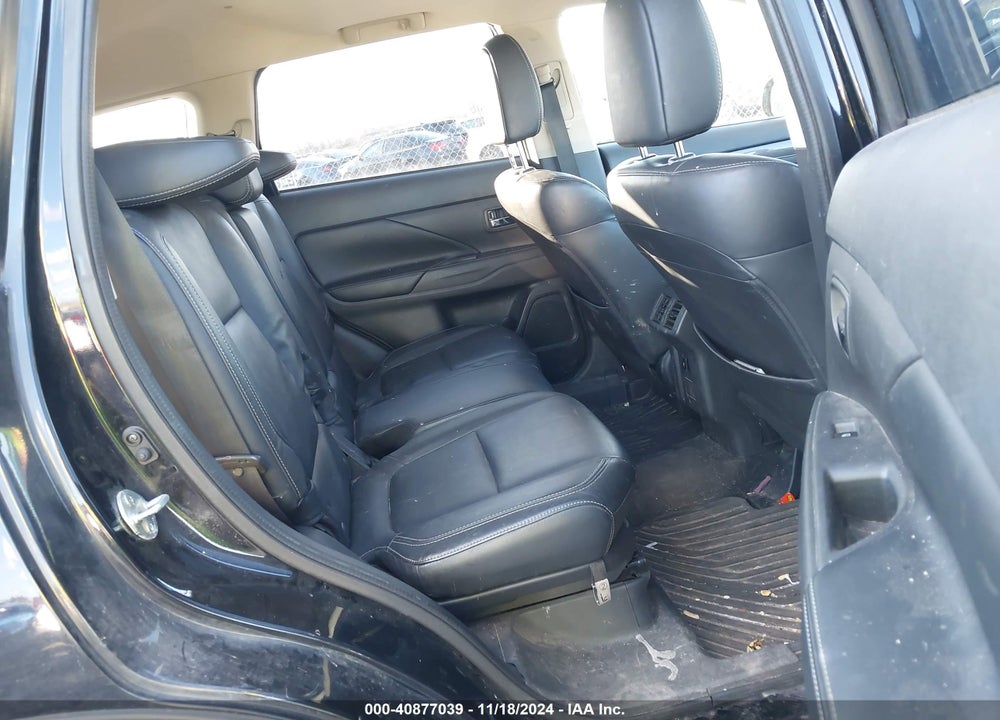 2019 MITSUBISHI OUTLANDER SEL VIN: JA4AZ3A35KZ021049