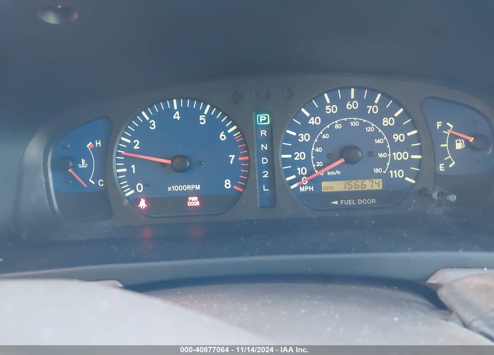 2001 TOYOTA SIENNA XLE VIN: 4T3ZF13CX1U369155