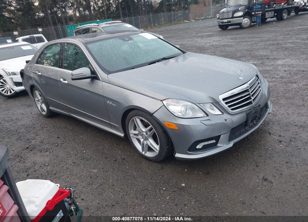 2011 MERCEDES-BENZ E 550 4MATIC VIN: WDDHF9AB2BA498792