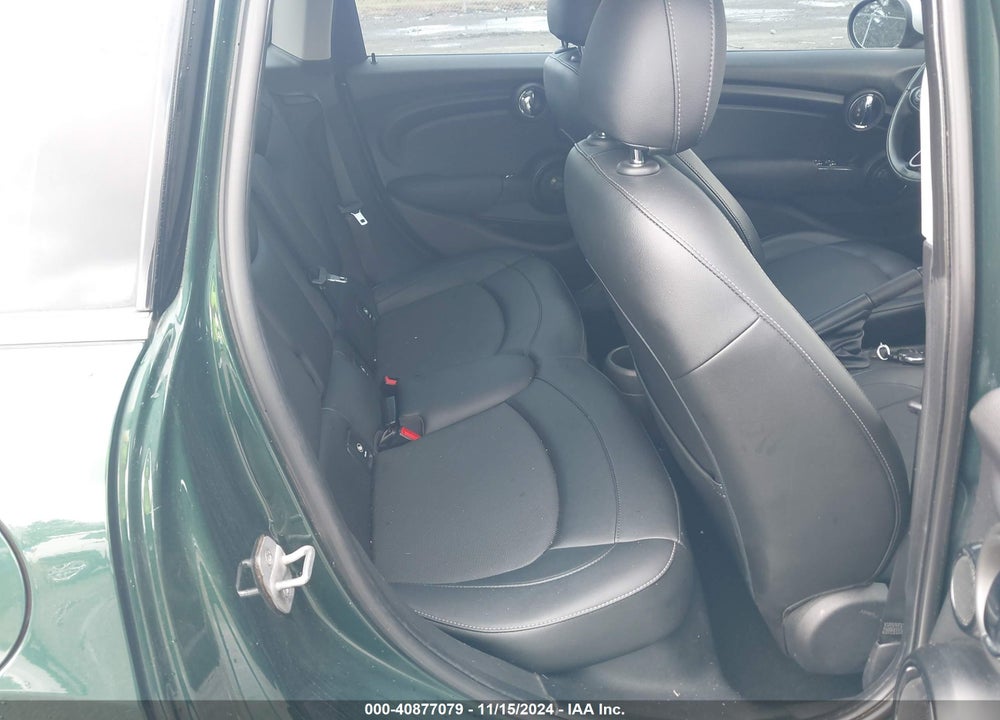 2015 MINI HARDTOP COOPER VIN: WMWXS5C54FT837335