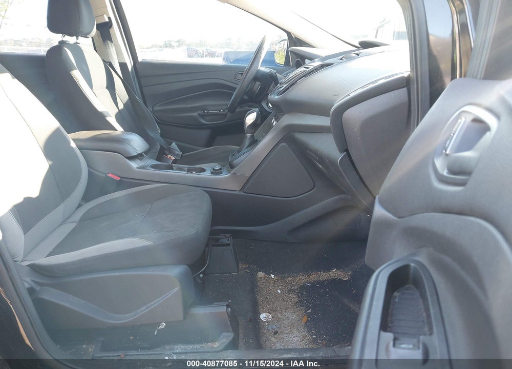 2014 FORD ESCAPE S VIN: 1FMCU0F74EUB12737