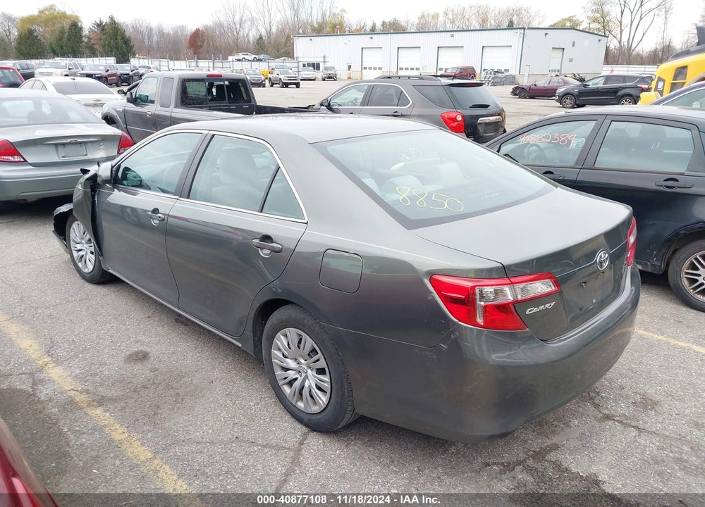 2013 TOYOTA CAMRY LE VIN: 4T1BF1FK8DU718850