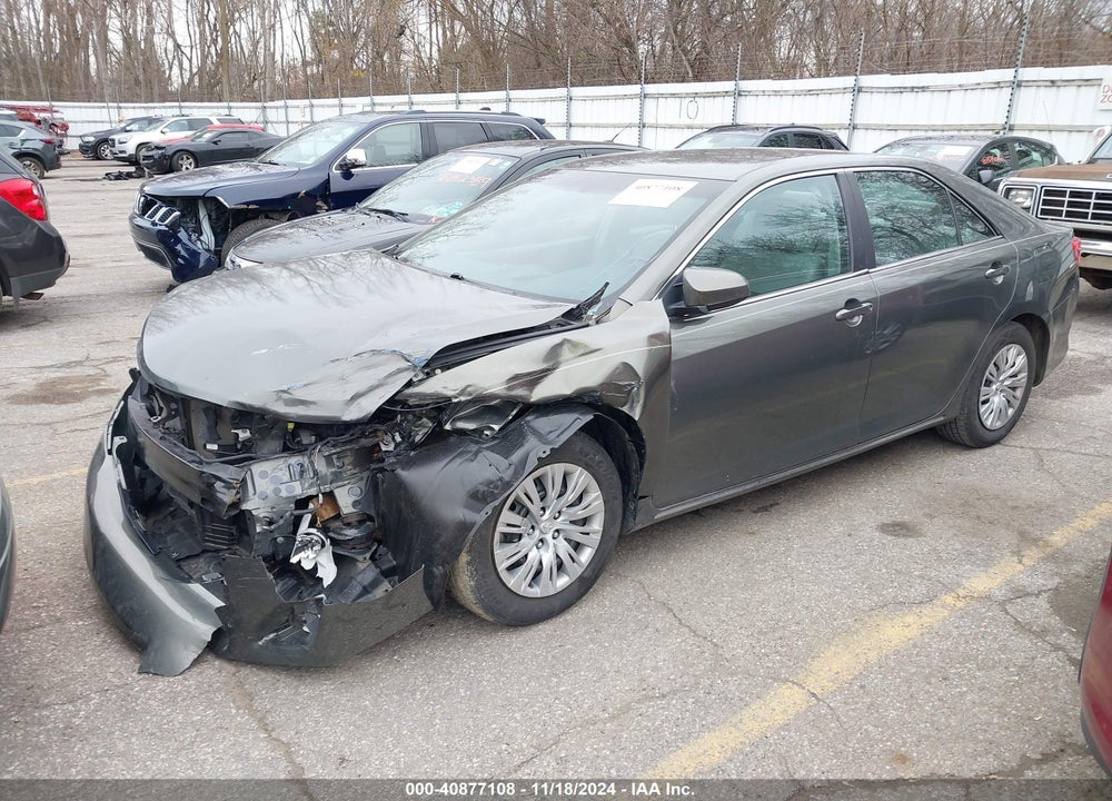 2013 TOYOTA CAMRY LE VIN: 4T1BF1FK8DU718850