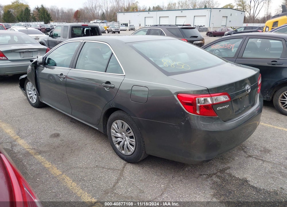 2013 TOYOTA CAMRY LE VIN: 4T1BF1FK8DU718850