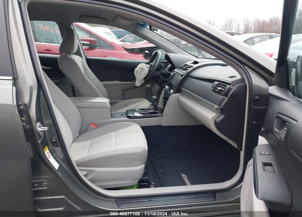 2013 TOYOTA CAMRY LE VIN: 4T1BF1FK8DU718850
