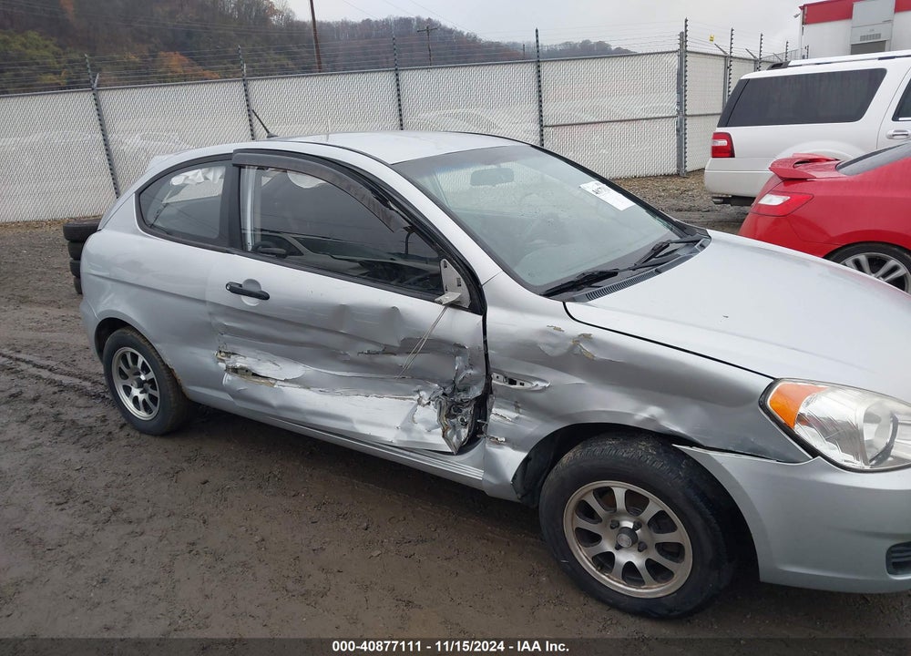 2011 HYUNDAI ACCENT GL VIN: KMHCM3AC3BU207873