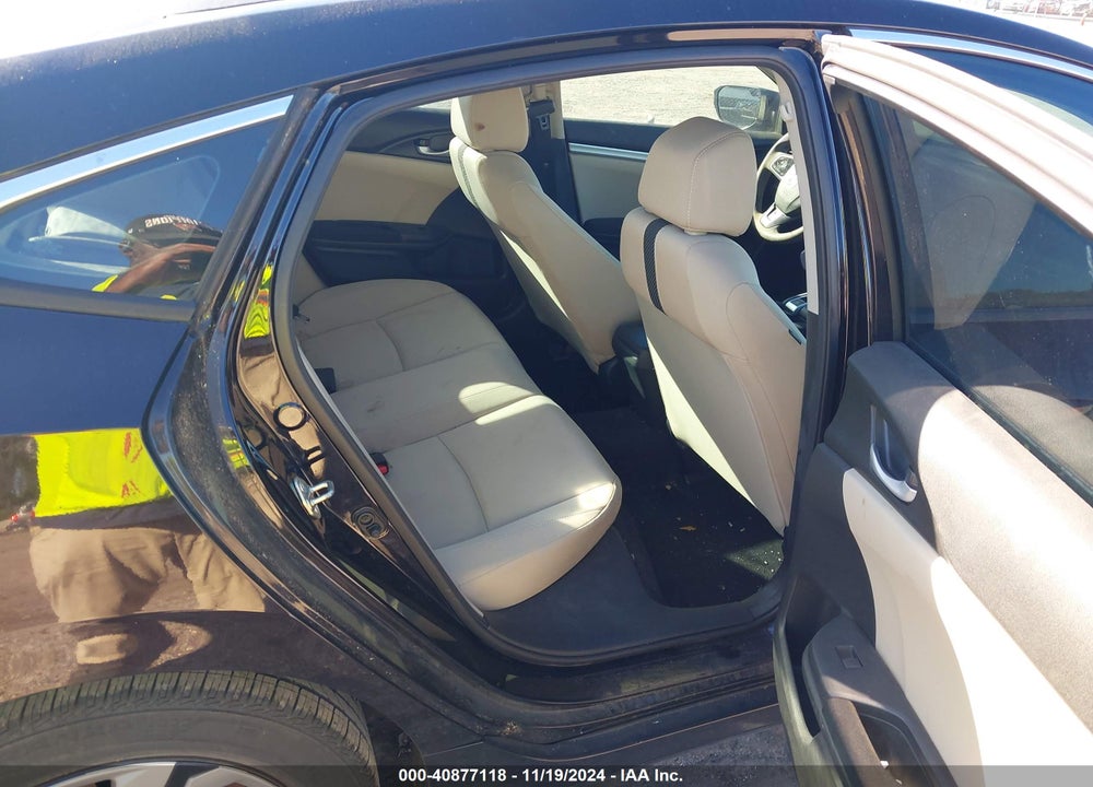 2017 HONDA CIVIC VIN: 19XFC2F59HE001781
