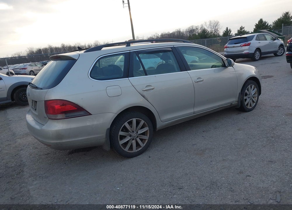 2012 VOLKSWAGEN JETTA SPORTWAGEN 2.0L TDI VIN: 3VWPL7AJ8CM620163