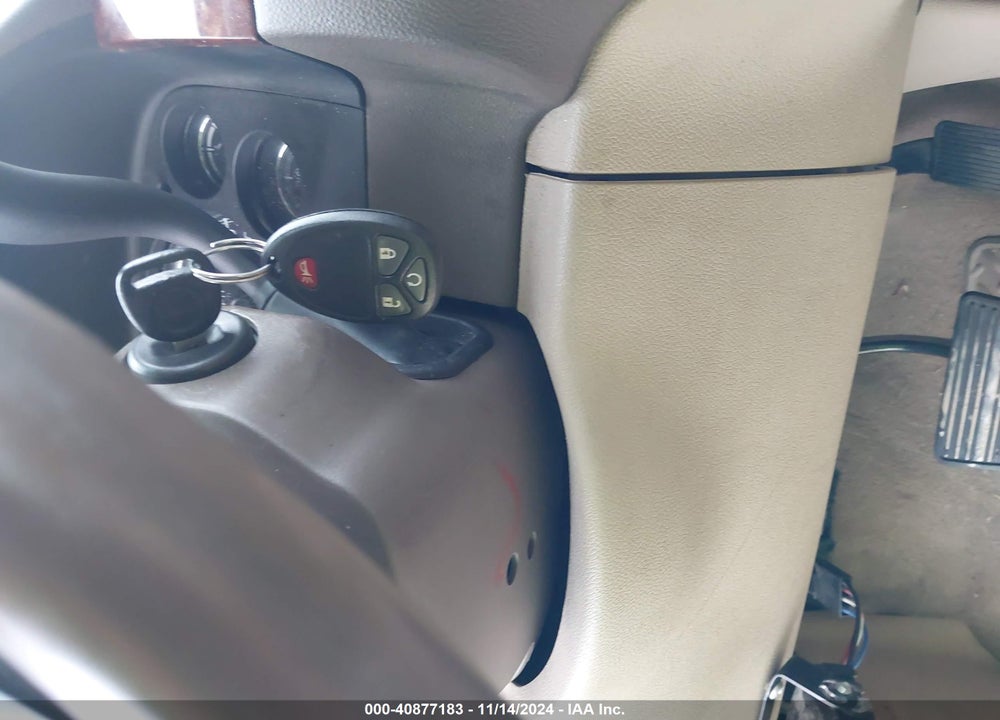 2013 GMC SIERRA 1500 SLT VIN: 3GTP2WE70DG325878