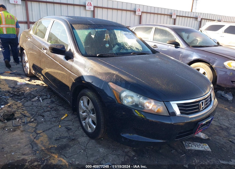 2008 HONDA ACCORD 2.4 EX VIN: 1HGCP267X8A018537