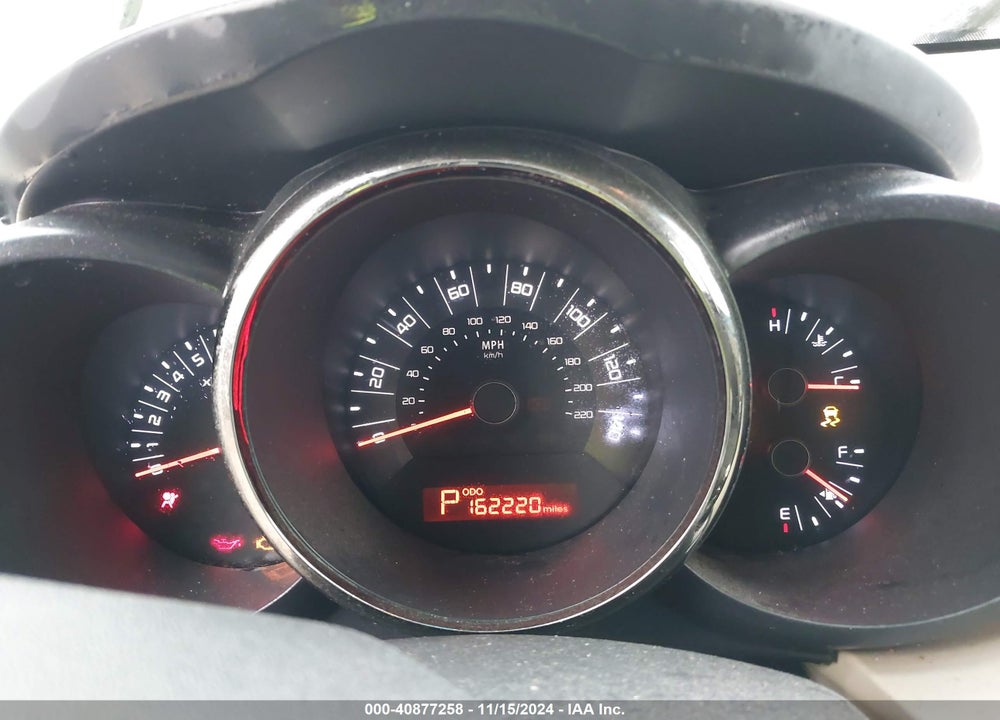 2011 KIA SOUL VIN: KNDJT2A26B7323003
