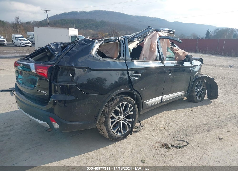 2018 MITSUBISHI OUTLANDER SE VIN: JA4AZ3A3XJZ040422