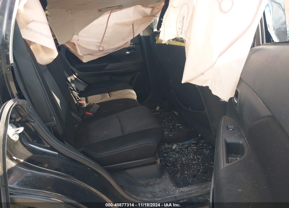 2018 MITSUBISHI OUTLANDER SE VIN: JA4AZ3A3XJZ040422