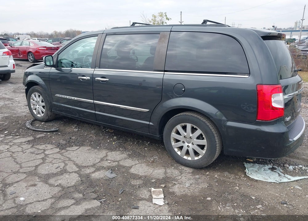 2011 CHRYSLER TOWN & COUNTRY TOURING-L VIN: 2A4RR8DG7BR746998