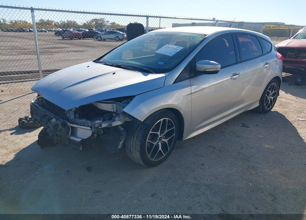 2015 FORD FOCUS SE VIN: 1FADP3K29FL354108