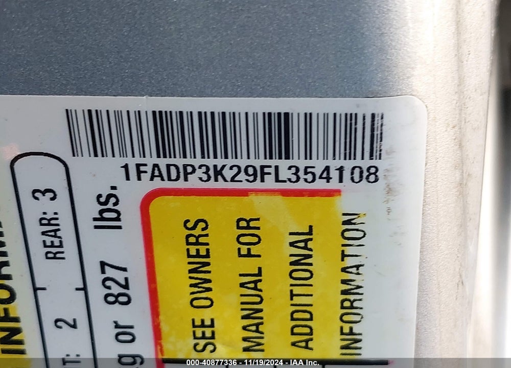2015 FORD FOCUS SE VIN: 1FADP3K29FL354108