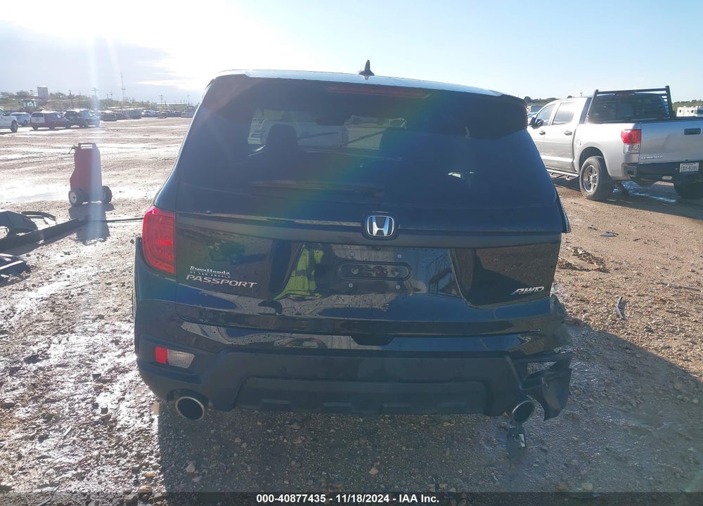 2023 HONDA PASSPORT AWD EX-L VIN: 5FNYF8H51PB011858