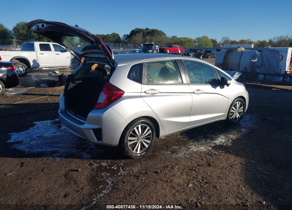 2016 HONDA FIT VIN: JHMGK5H71GS013361